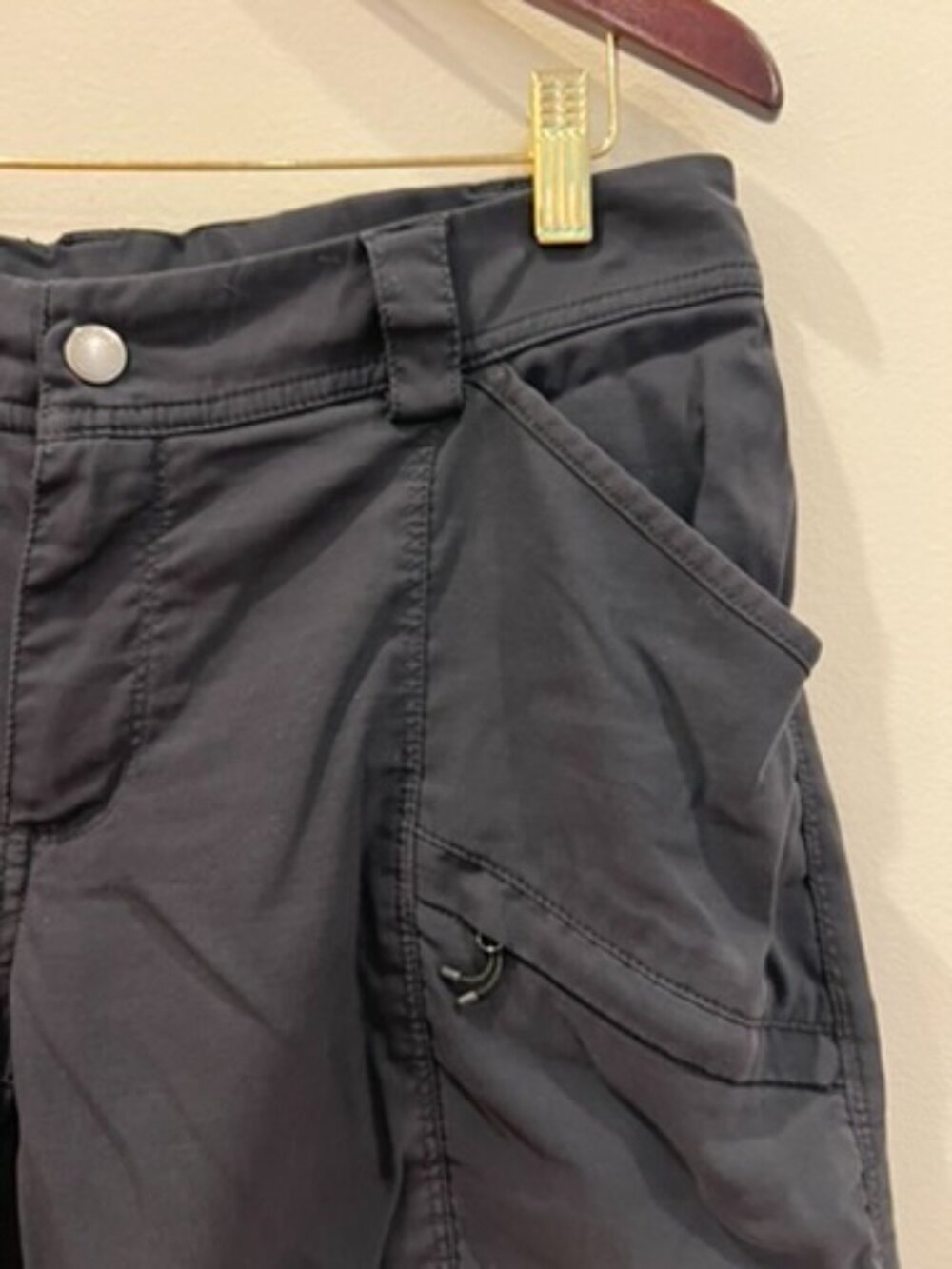 Duluth Trading Shorts Womens 12 Black Dry On The Fly 7 In Stretch Outdoor Hiking - Picture 3 of 15